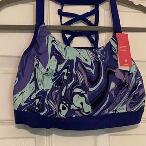 NWT Livi Active sports bra Size 16